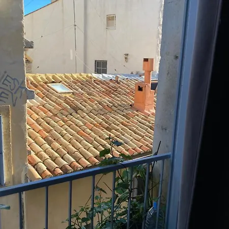 Ecusson Homestay Montpellier